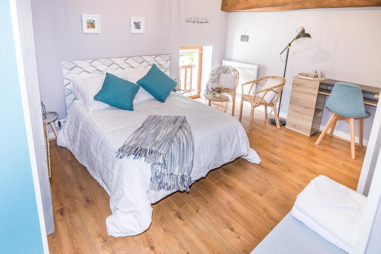 Bed and Breakfast Entre Canal Et Vignes Эсколив-Сент-Камиль Экстерьер фото