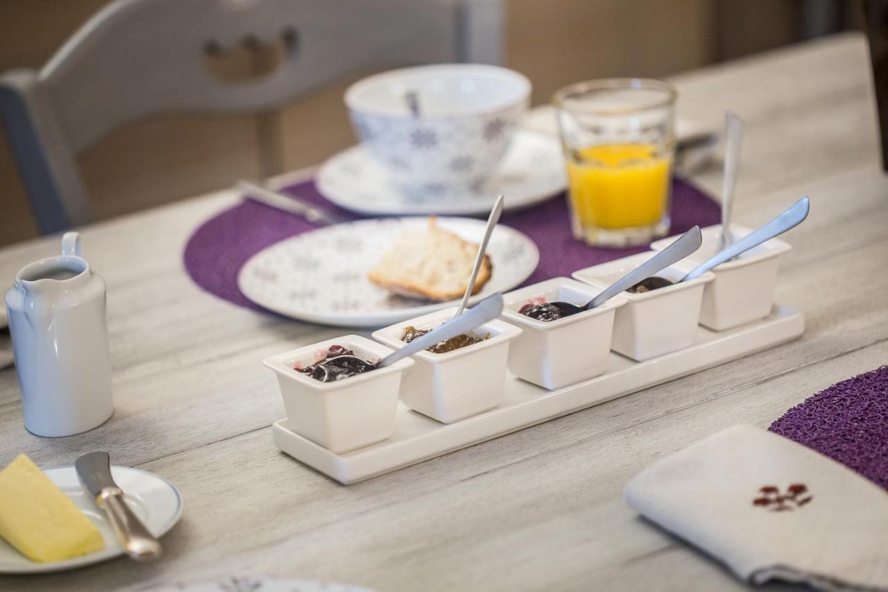 Bed and Breakfast Entre Canal Et Vignes Эсколив-Сент-Камиль Экстерьер фото