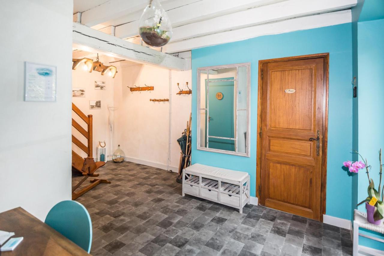Bed and Breakfast Entre Canal Et Vignes Эсколив-Сент-Камиль Экстерьер фото